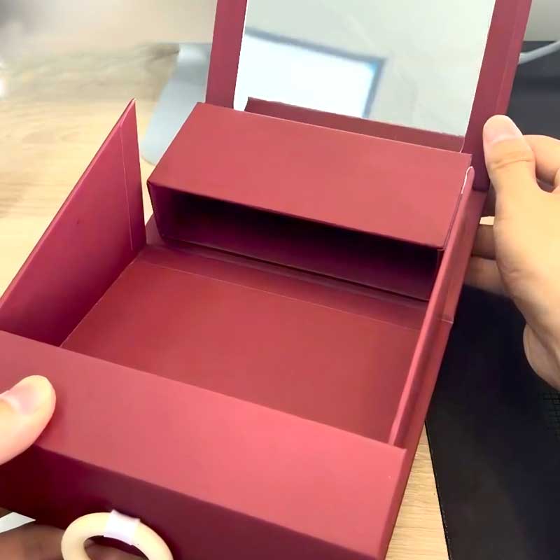 Flip style mirror cosmetic box